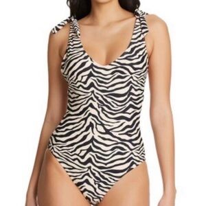 Elegant Zebra Print Women's One Piece Swimsuit